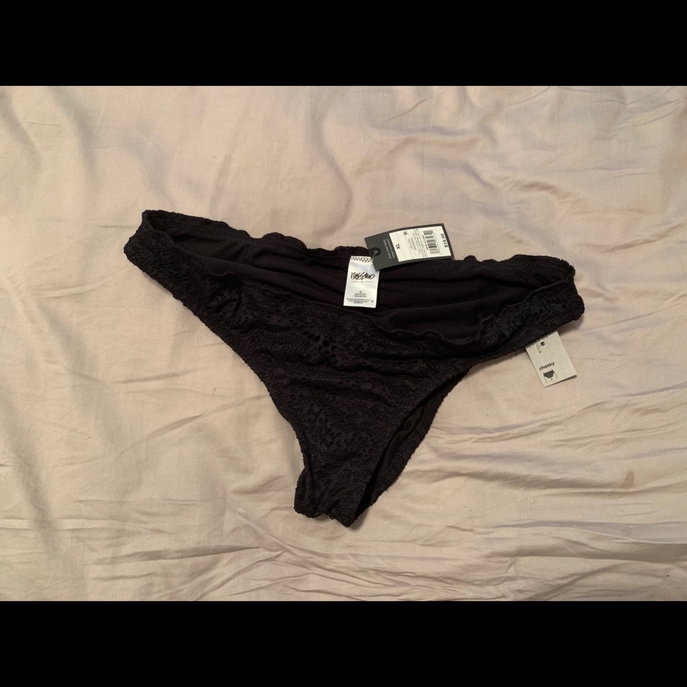 Bikini bottoms with TAGS